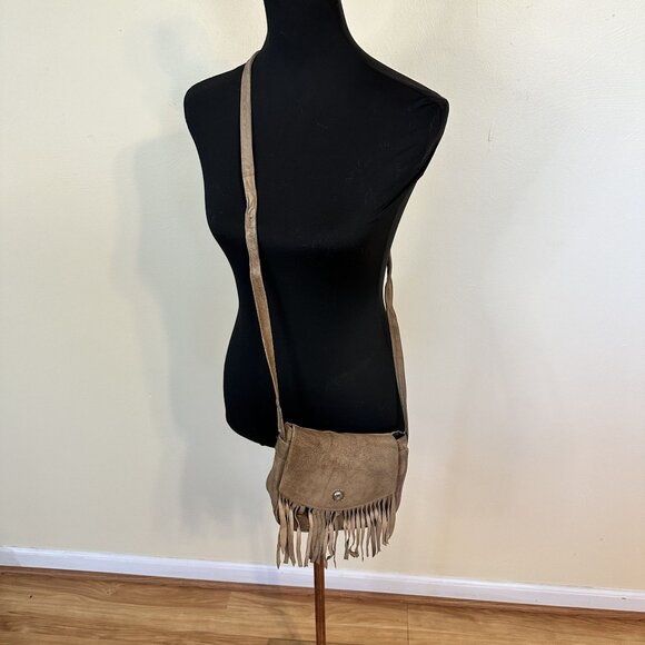 Small Tan Suede Fringe Crossbody Bag Snap Closure Womens Purse - Picture 2 of 8